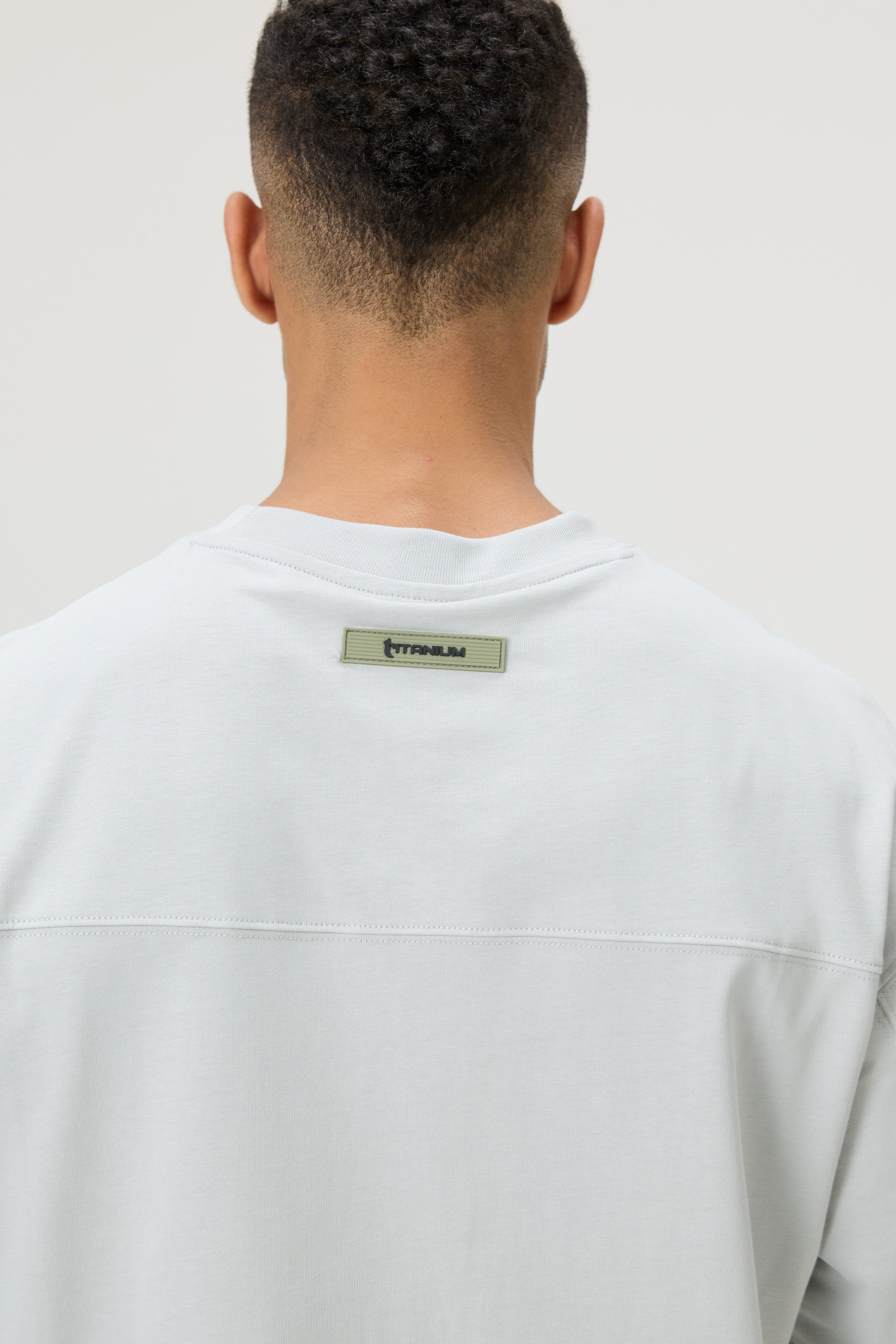 Insignia Box Tee - T-Shirt - Titanium Empire