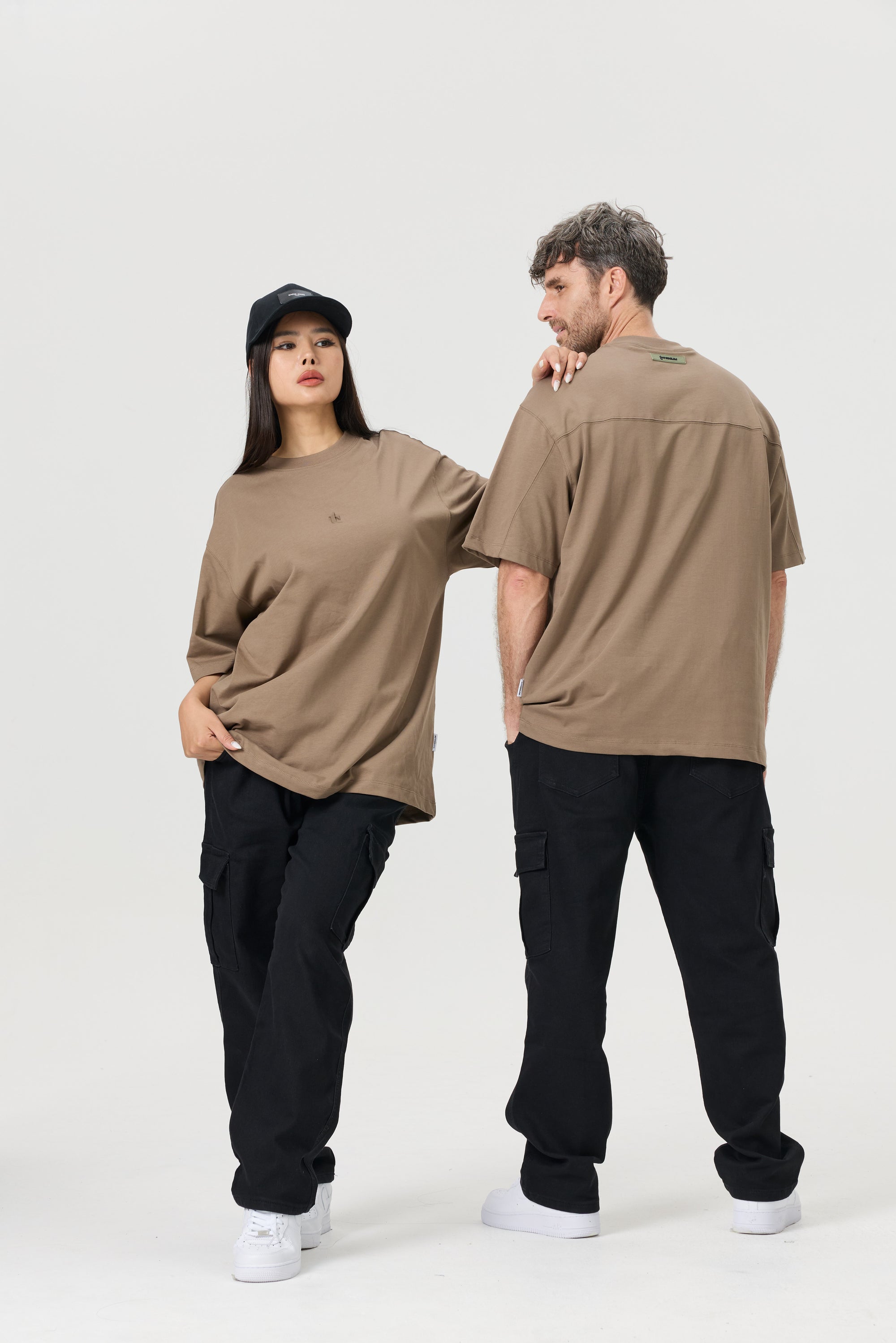 Insignia Box Tee - T-Shirt - Titanium Empire