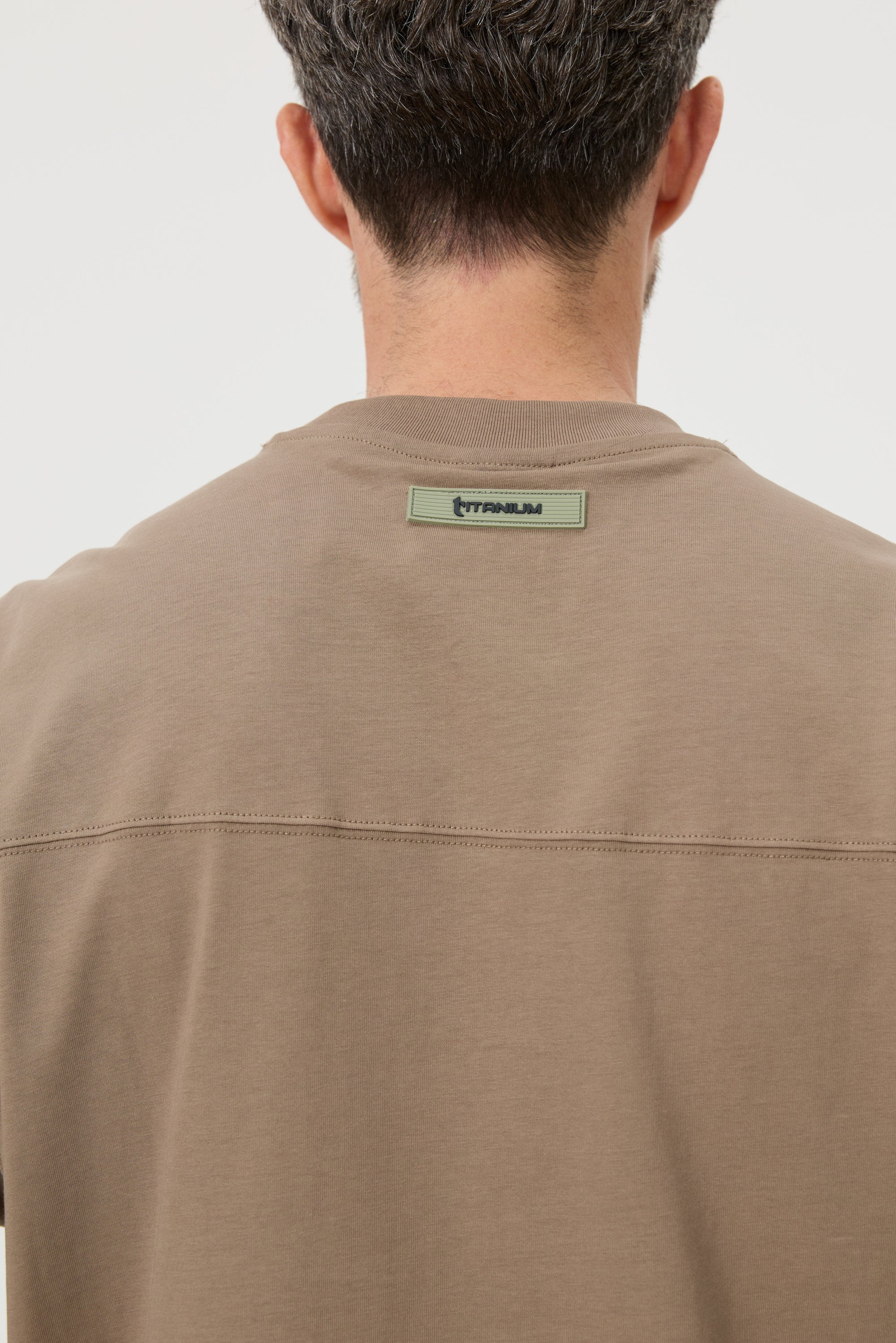 Insignia Box Tee - T-Shirt - Titanium Empire