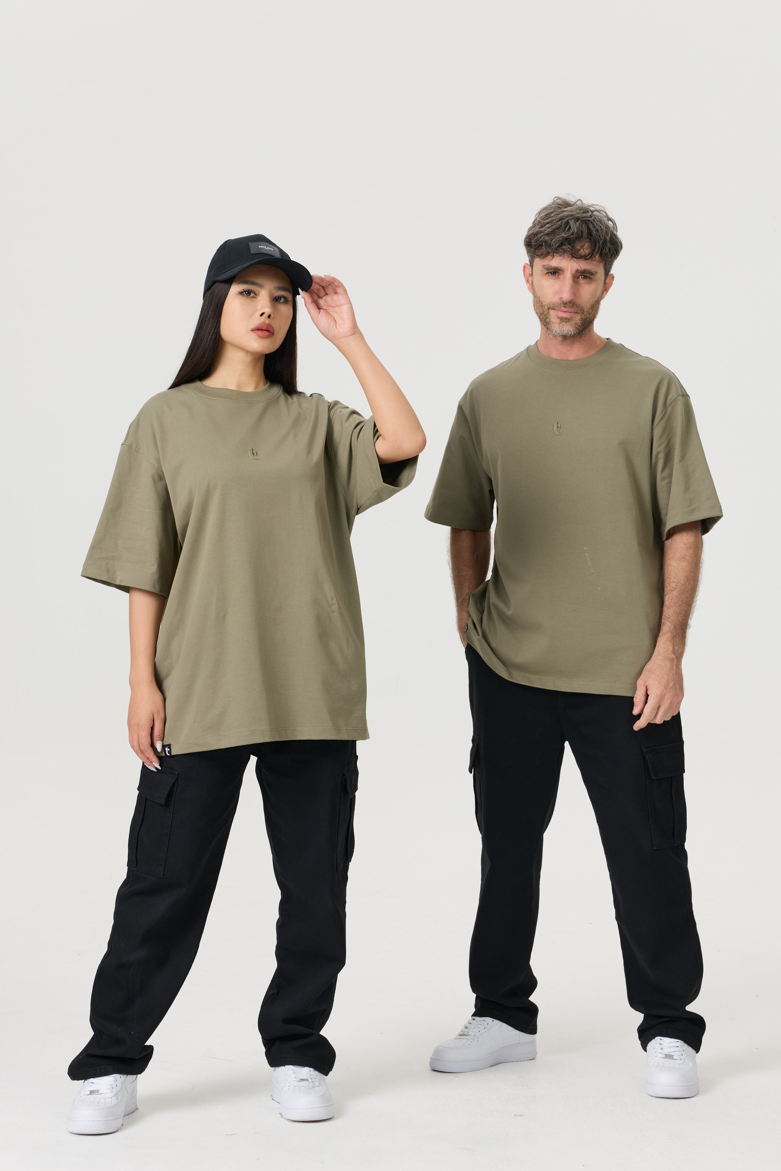 Insignia Box Tee - T-Shirt - Titanium Empire