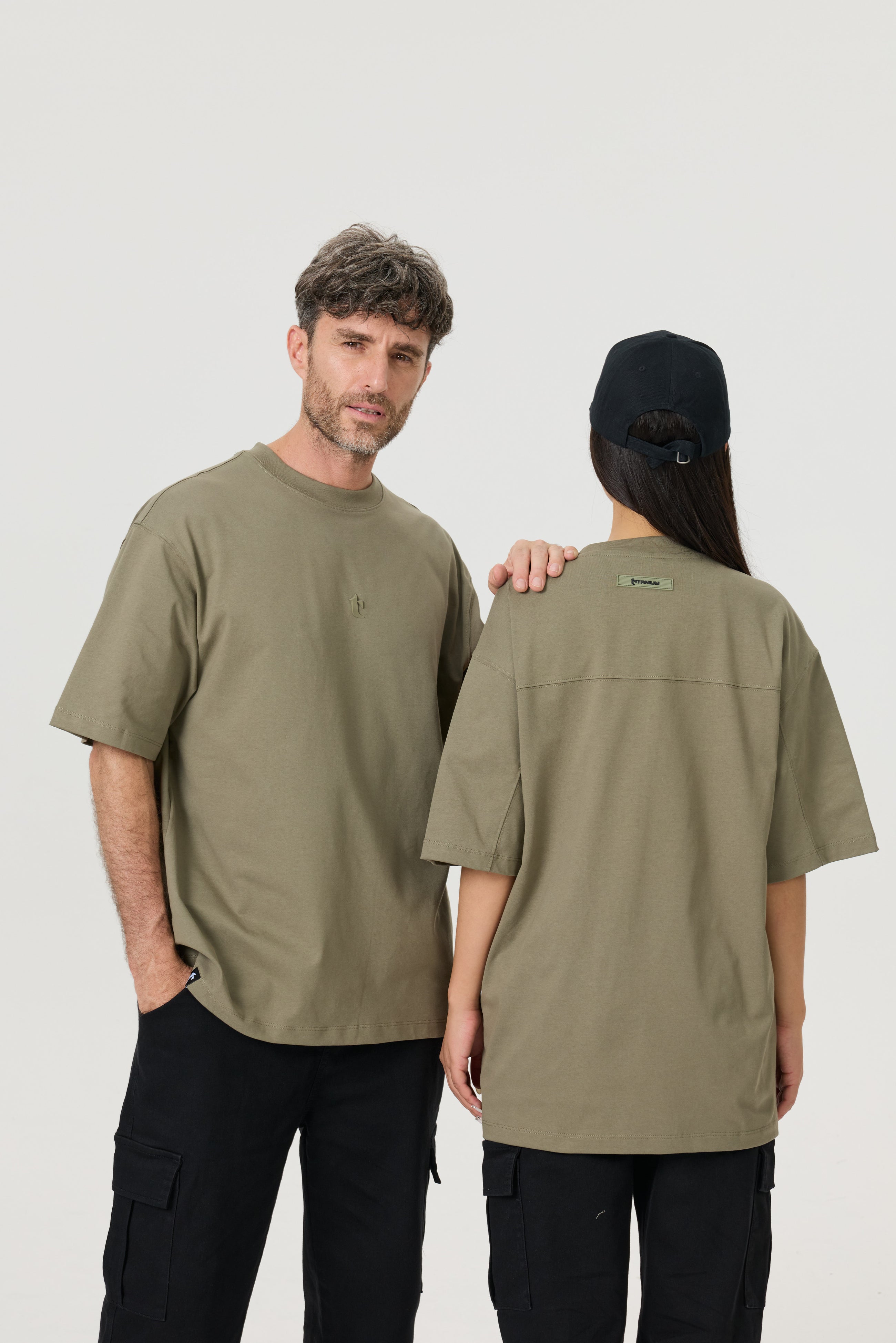 Insignia Box Tee - T-Shirt - Titanium Empire