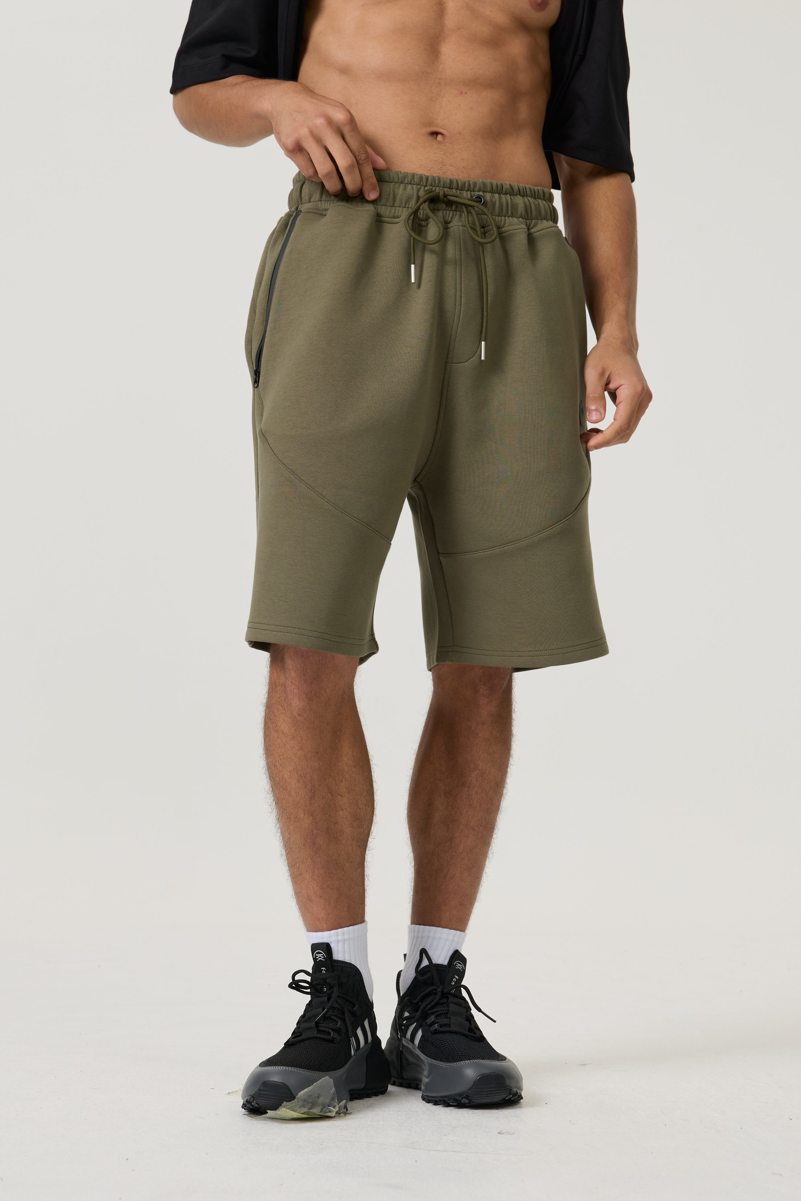 Insignia Box Tee - T-Shirt - Titanium Empire