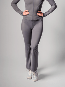 Women’s Crossover Leggings - Bottoms - Titanium Empire